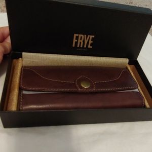 Frye Campus large wallet